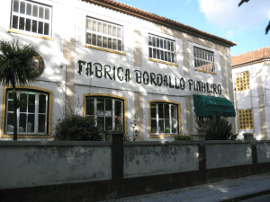 800px-bordallo_pinheiro_factory
